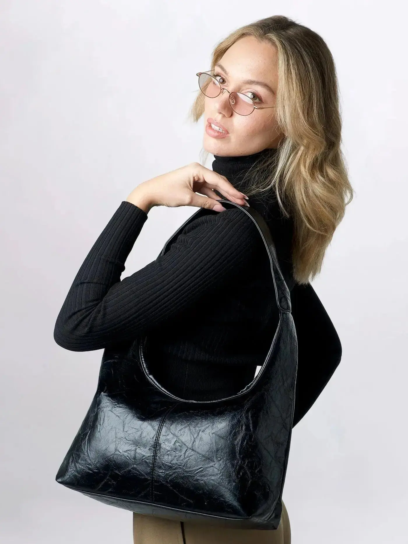 Scarlett Distressed Leather Tote - Image 150