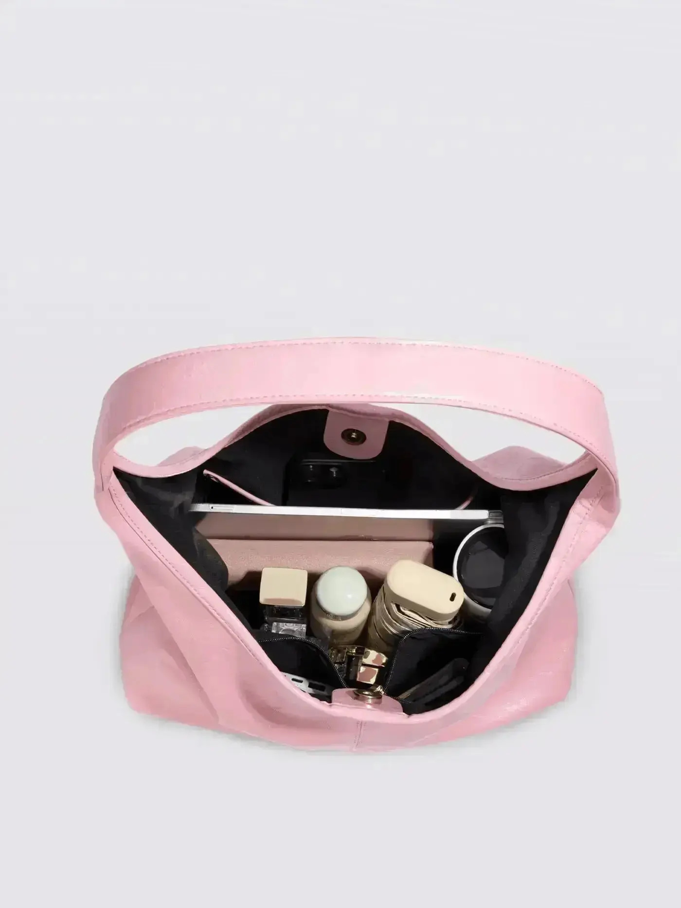 Scarlett Distressed Leather Tote - Image 48