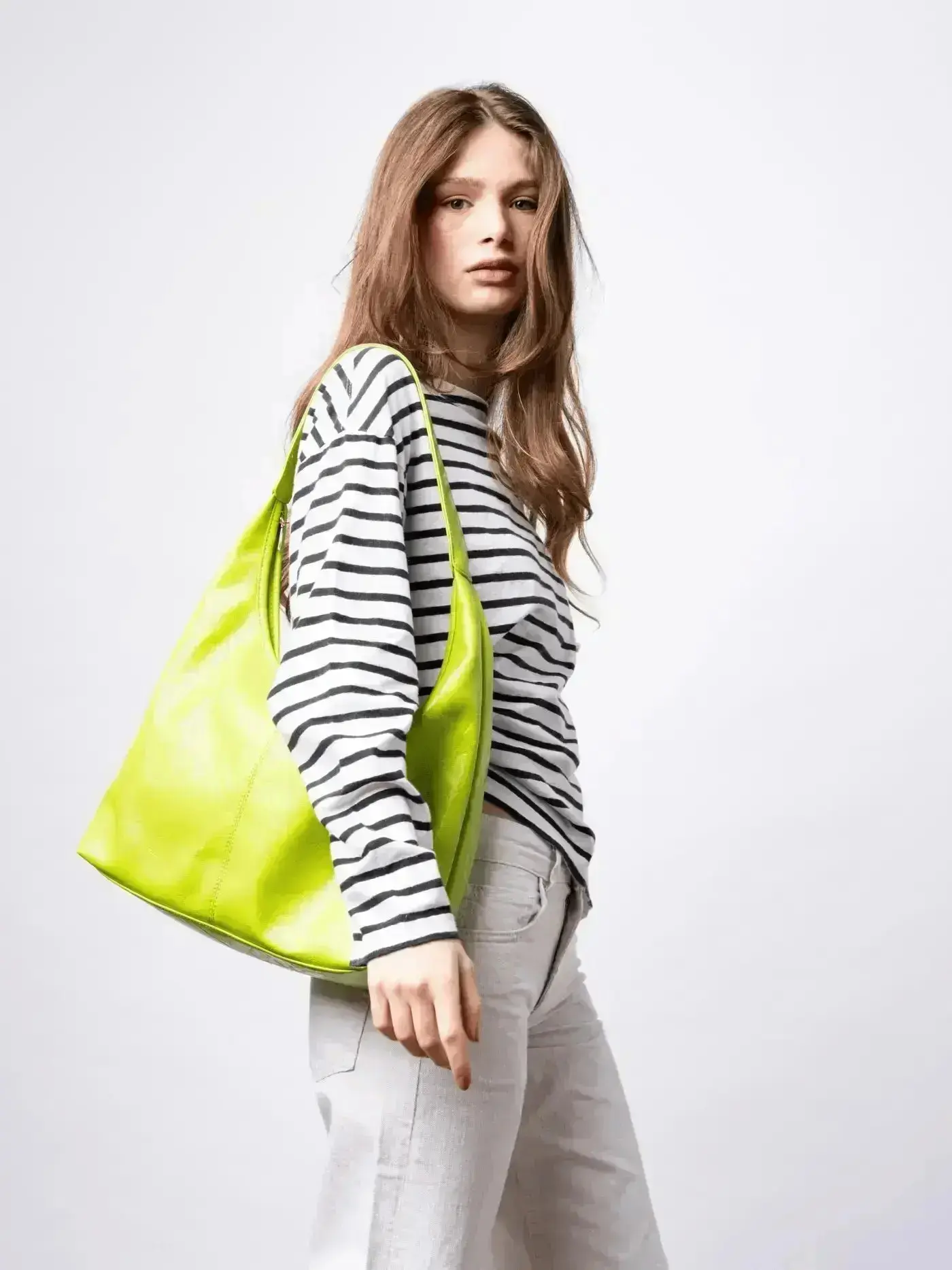 Scarlett Distressed Leather Tote - Image 62